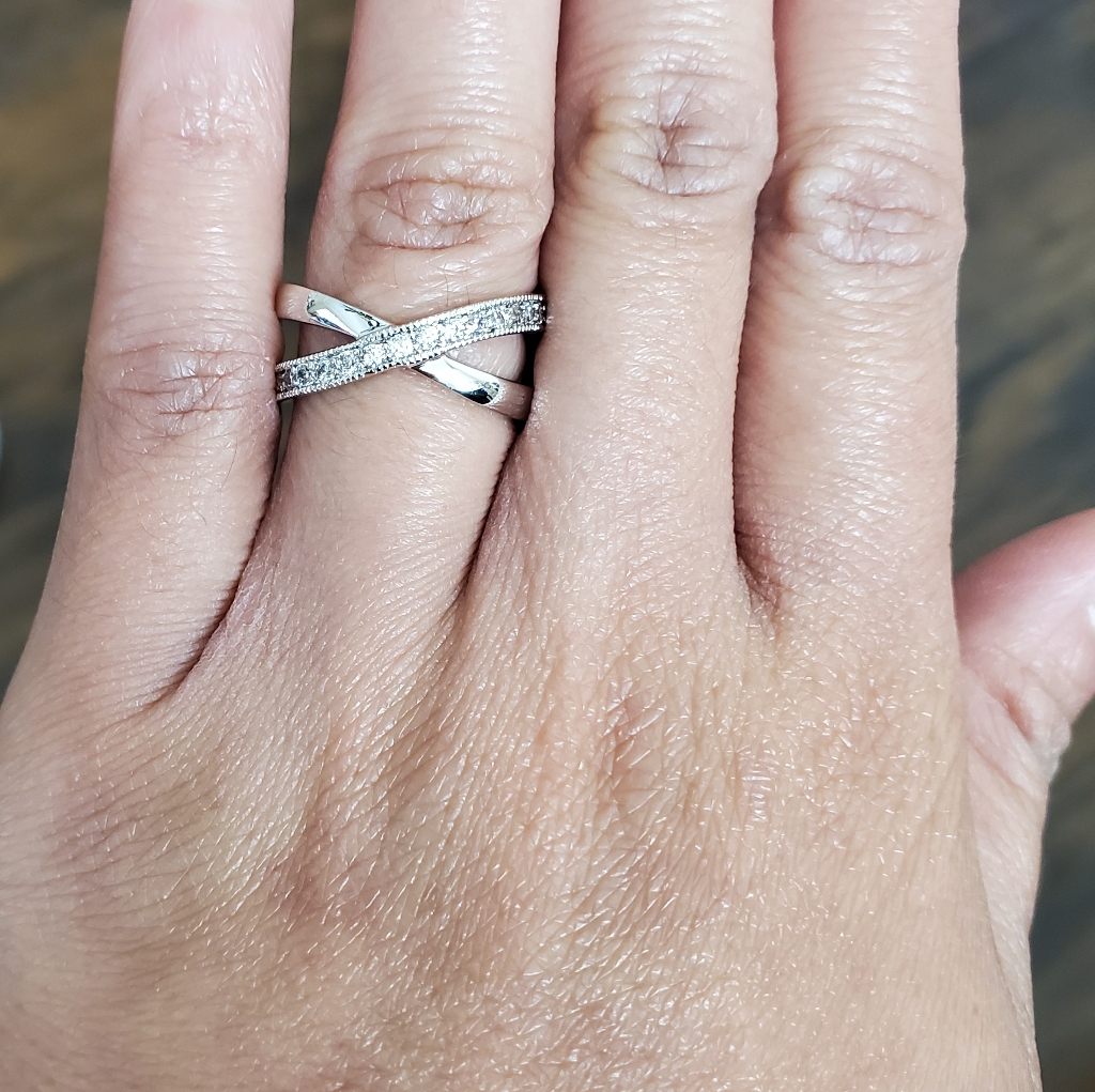Intertwined Simple Ring